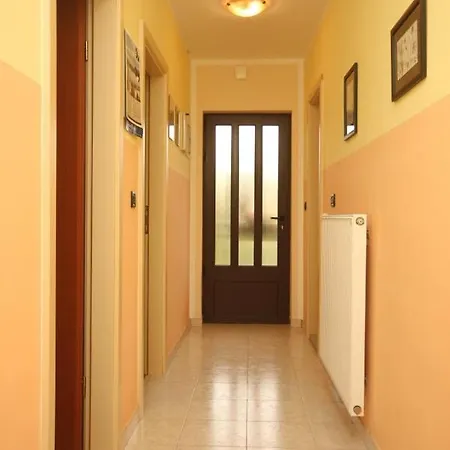 For Families With Children Slavcici, Central Istria - Sredisnja Istra - 3357 דירה פאזין